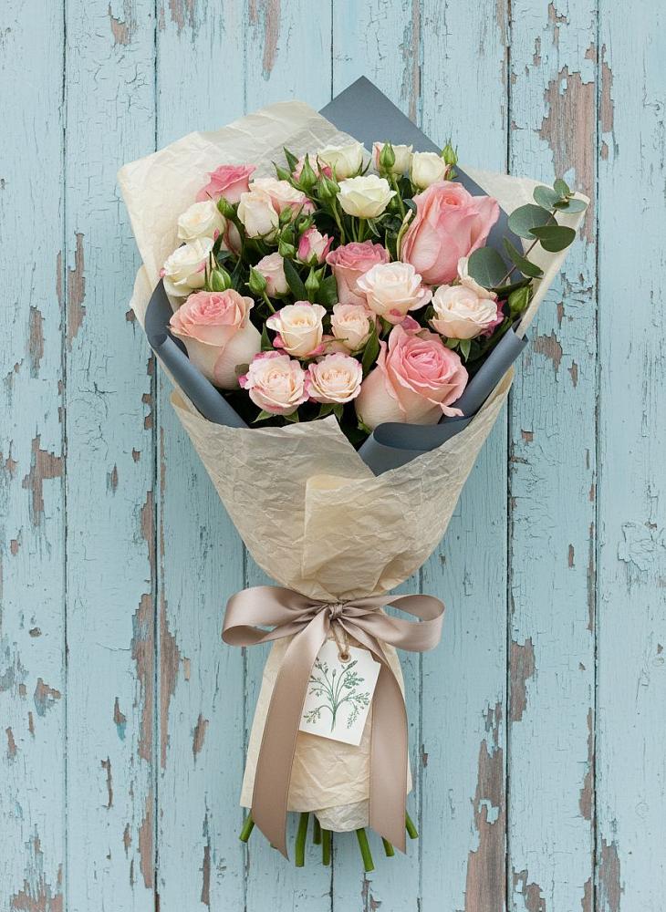 Букет цветов из: Розы в Цивильске