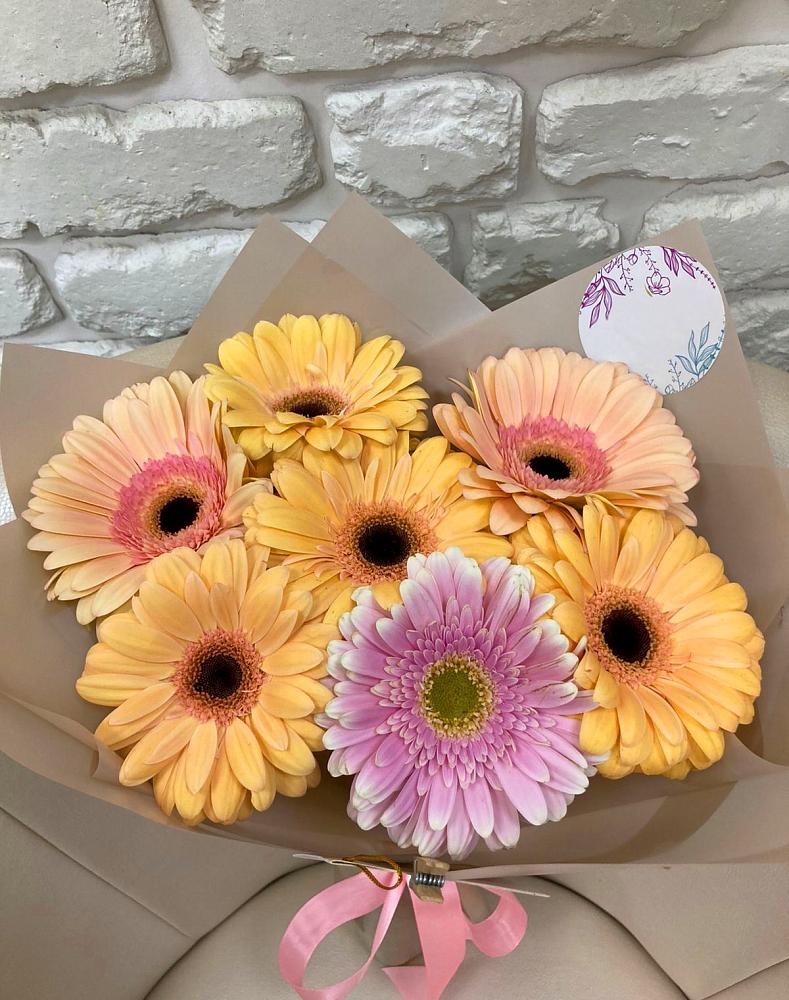 Букет цветов из: Герберы в Цивильске