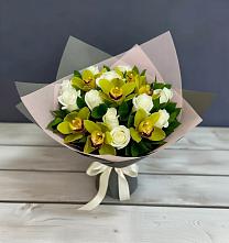 Букет цветов из:  Орхидеи и Розы в Цивильске