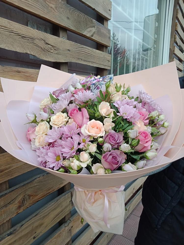 Букет цветов из: Розы и Хризантемы в Цивильске