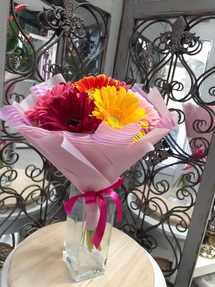 Букет цветов из: Герберы в Цивильске