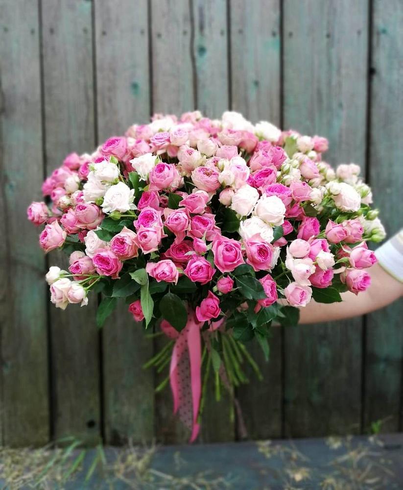 Букет Розовые кустовые розы Натали и Лав Лидия в Цивильске