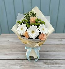 Букет цветов из:  Герберы, Розы и Хризантемы в Цивильске