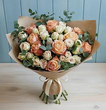 Букет цветов из:  Альстромерии и Розы в Цивильске