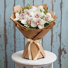 Букет цветов из:  Орхидеи и Розы #REPLACE_PRED# Цивильске