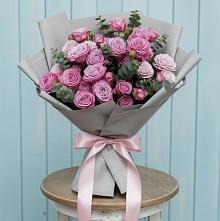Букет цветов из:  Розы в Цивильске